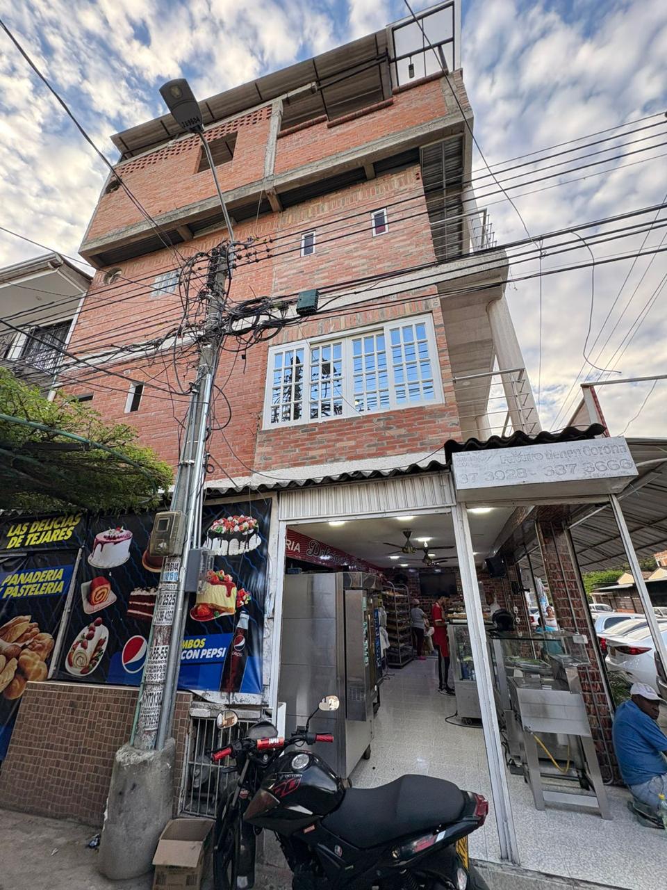 CASA EN TEJARES DE SALOMIA